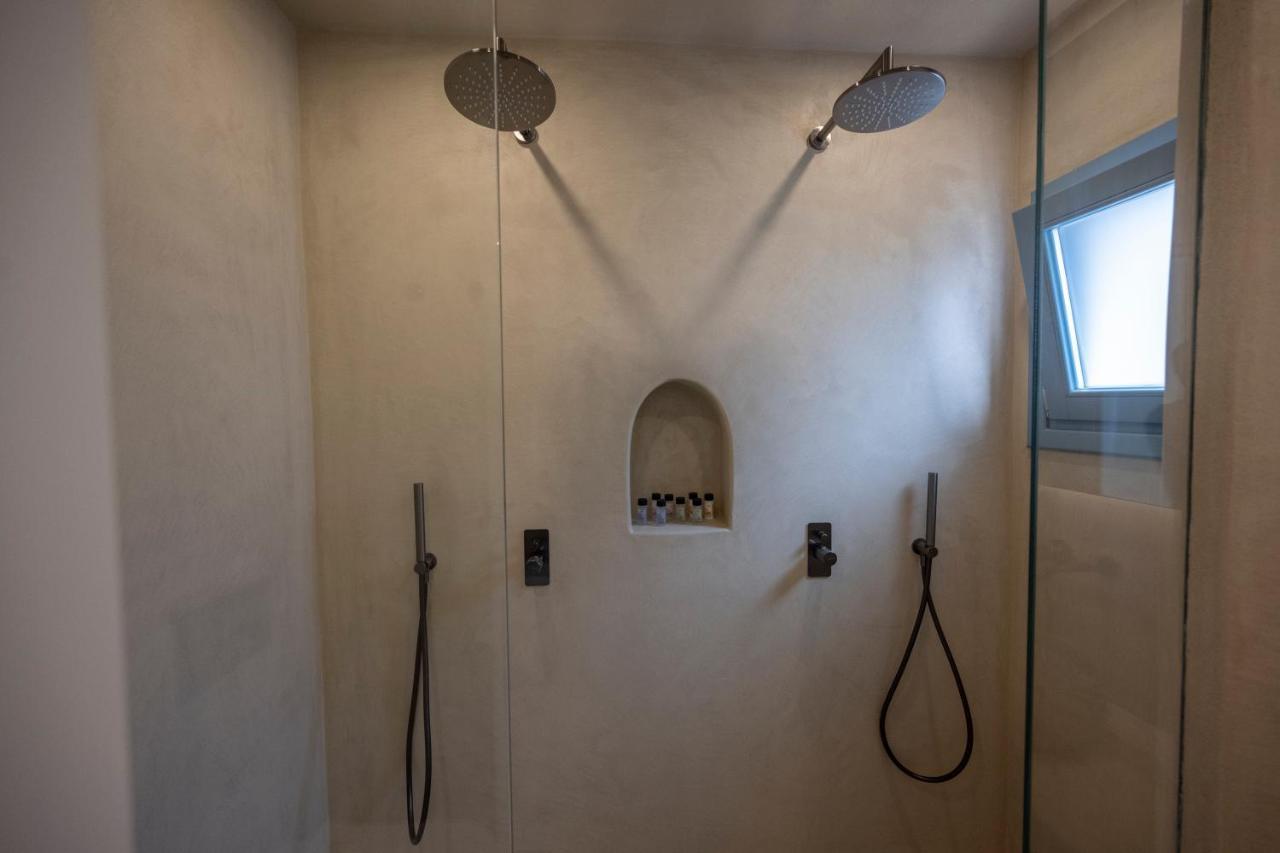 Tholaki Luxury בית נופש *